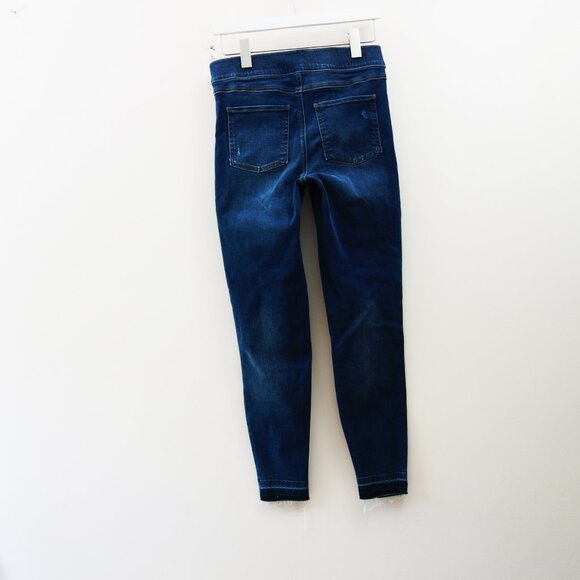 Spanx High Rise Distressed Denim Skinny Jean Jegging Medium wash Size (M) NWT! - Picture 5 of 10